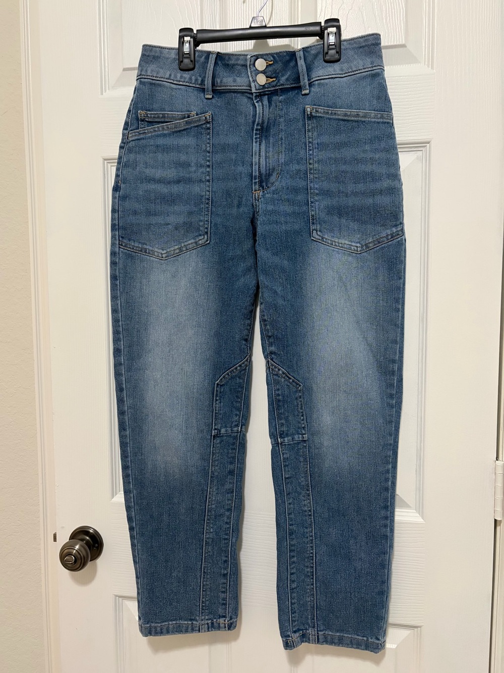 Sonoma Mid Blue Cropped Jeans with Front Patch Pockets